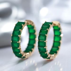 14k Emerald Gold earrings